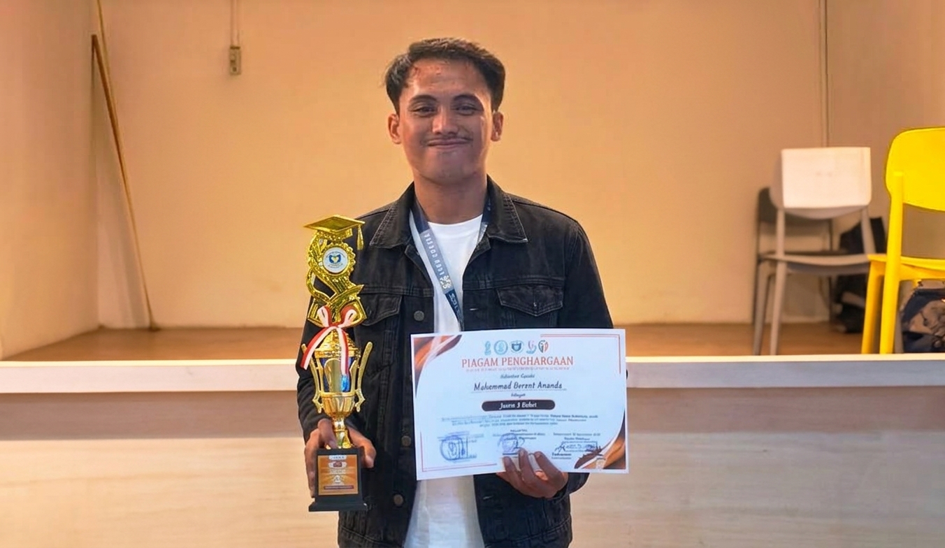 Derent Ananda Mahasiswa MBS Antasari